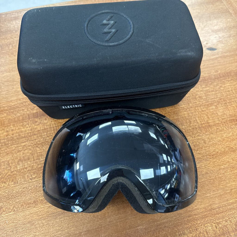 Electric - EG2 Snow Goggles - MSRP $275: Black-unisex-