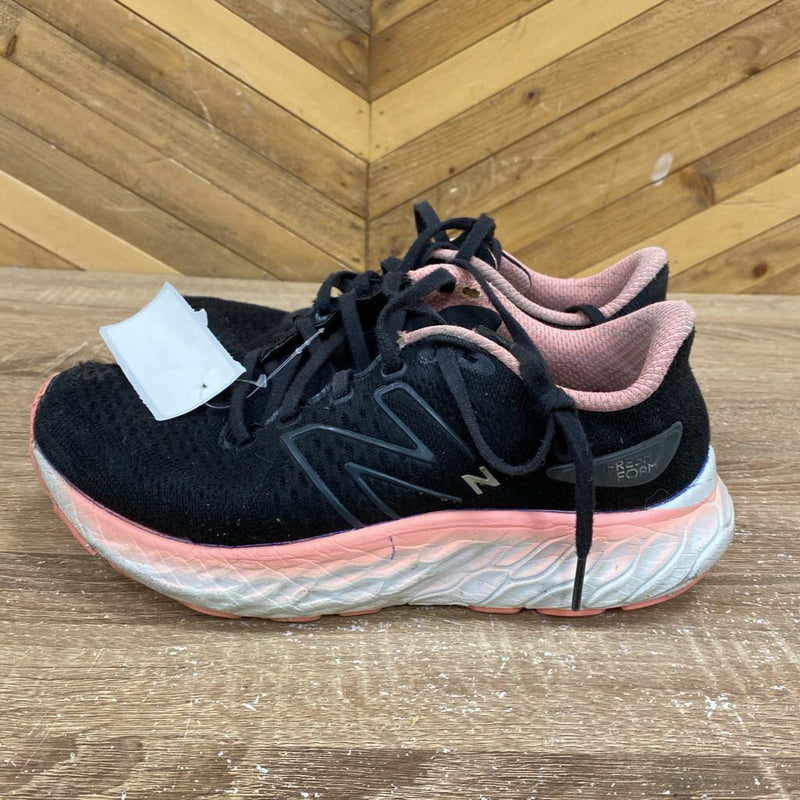 New Balance- everyday runners- MSRP $130: Black Pink -women-7.5