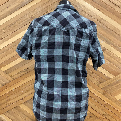 Quiksilver - Men's Plaid S/S Button-Up Shirt - MSRP $72: Black/Green/Grey-men-XL