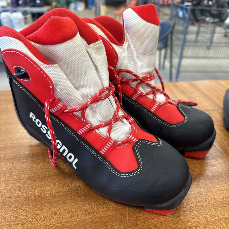 Rossignol - X1 Jr NNN Cross Country Ski Boots - MSRP $119: Black Red -children-37