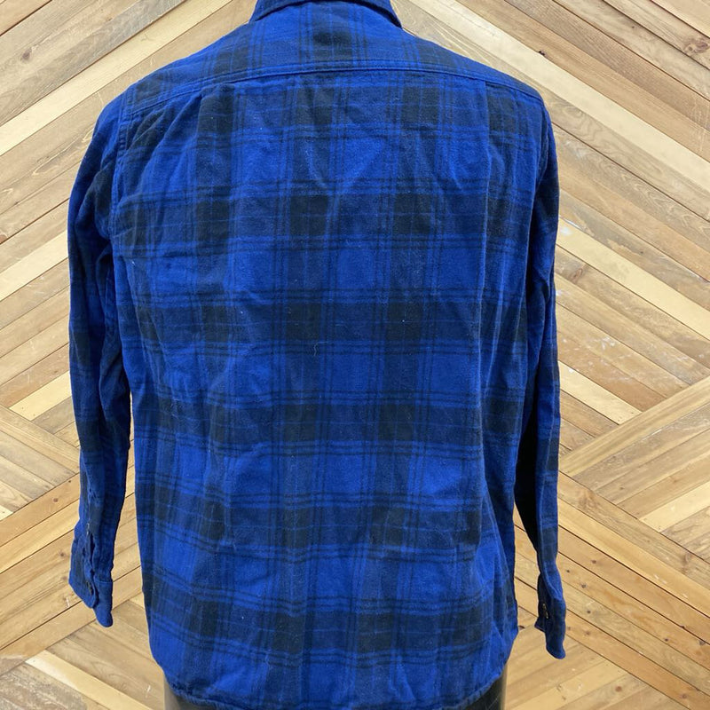 Tilley Flannel Shirt: Navy -men-LG