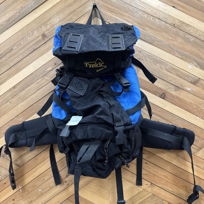 Trekk - Sahara 40L Hiking Backpack: Black/Blue--