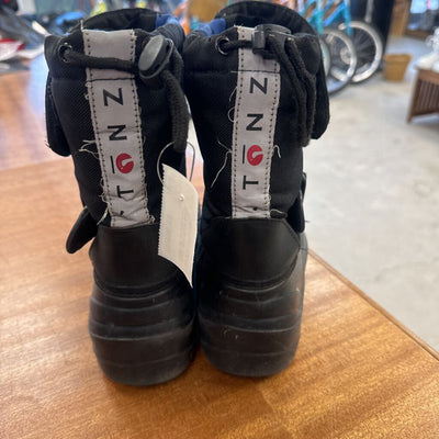 Stonz - Kids Winter Boots - MSRP $80: Black/Blue-children-12T