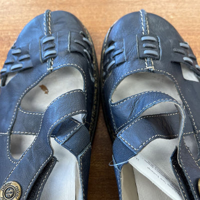 Rieker - Women's Shoes - MSRP $130: Navy-women-W10