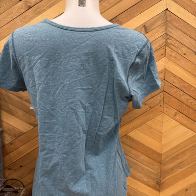 The North Face - Women's FlashDry Athletic T-Shirt - MSRP comp $80: Blue-women-MD