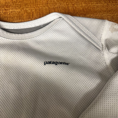 Patagonia - Baby L/S Baselayer Top - MSRP comp $45: Light Grey-infant-12M