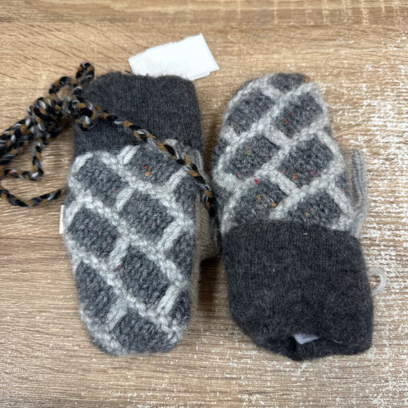 Something From Nothing - Knit Mittens - MSRP $40: Grey/White-children-