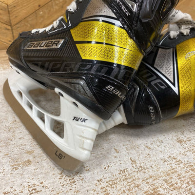 Bauer - Supreme Matrix Youth Hockey Skates - MSRP $110: Black/Gold/Silver-children-11D