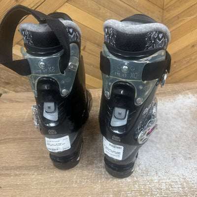 Dalbello- raya 7 ski boot- MSRP $300: black purple -women-24.5