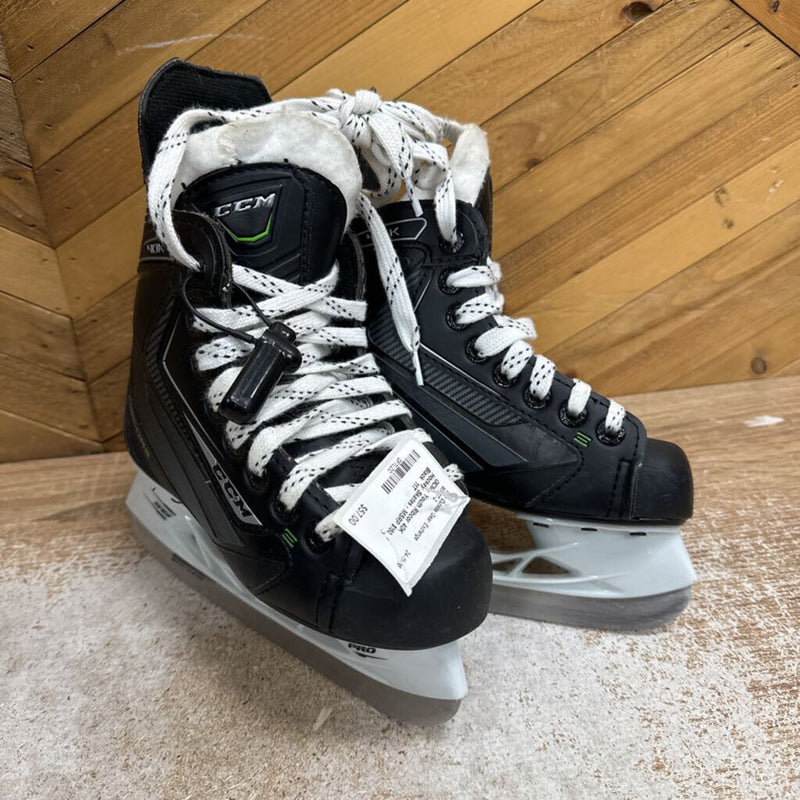 CCM - Youth Ribcor 40K Hockey Skates - MSRP $150: Black -children-11T