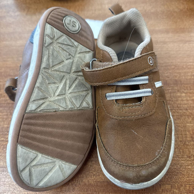 Stride Rite- munchkin shoe: Brown -children-9T