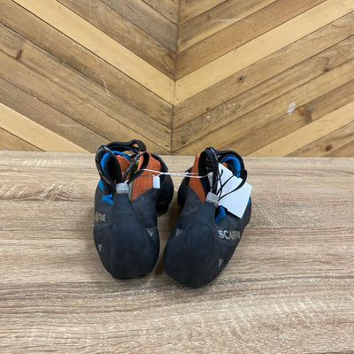 Scarpa - Boostic Climbing Shoes - MSRP $250: Black/Orange/Green/Blue/Grey-unisex-39.5