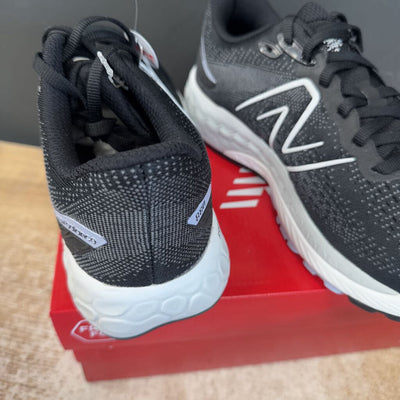 New Balance- women's running 880 shoe- MSRP $180: Black Grey -women-7 wide