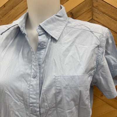 MEC - Women's S/S Button-Up Hiking Shirt - MSRP comp $60: Light Blue-women-LG