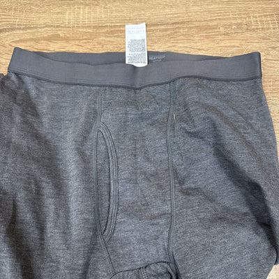 Uniqlo - Men's HeatTech Baselayer Leggings - MSRP $30: Grey-men-MD