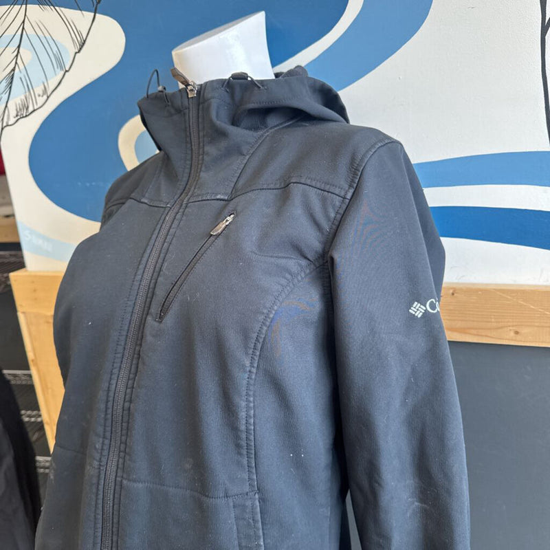 Columbia Black Softshell Jacket: black-men-medium