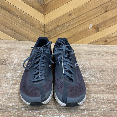 ON - Cloudstratus Women's Running Shoes - MSRP$230: Grey / Pink-women-W8.5