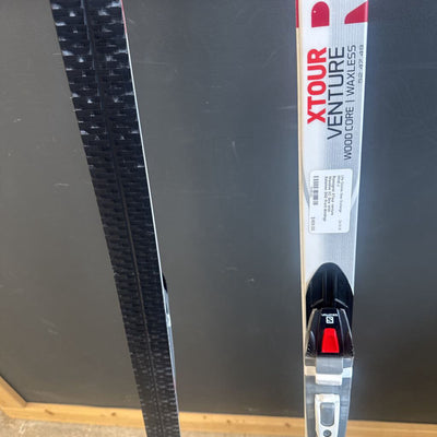 Rossignol XTour venture Waxless XC Skis With Salomon SNS Profil Bindings MSRP $ 270: white grey --196