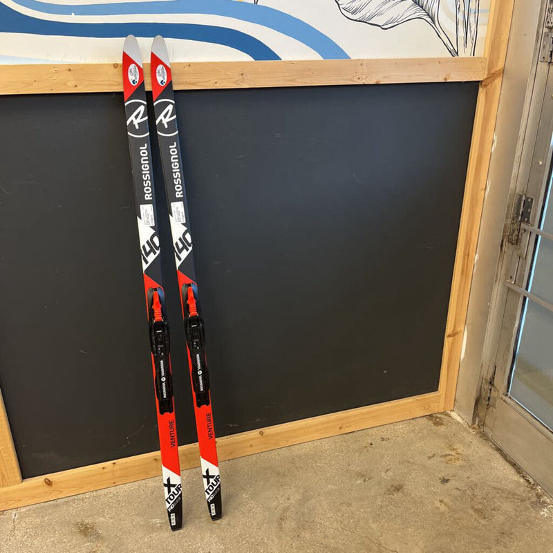 Rossignol - XTOUR Venture Waxless Kids XC Skis - NNN Bindings - MSRP$189: Black/Red/White--140cm