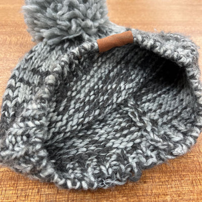 Manitobah Mukluks - Pom Pom Toque: Grey-unisex-