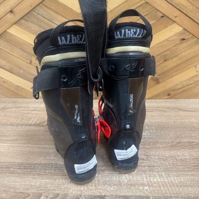 Dalbello- Rampage Ski Boots: Blck Red -children-24.5