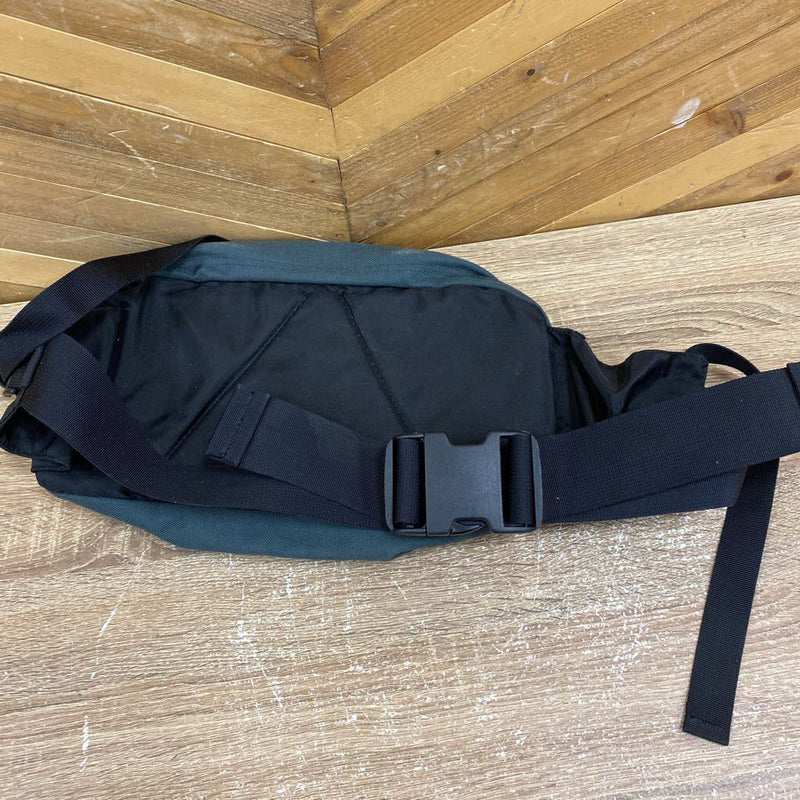 Quest - Waist Pack: Green --LG