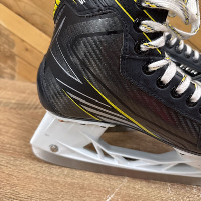 CCM - J Tacks Hockey Skates : black yellow --5 y