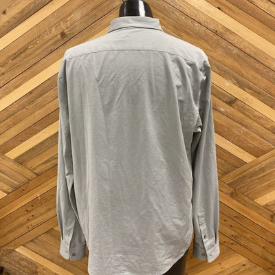 Vuori - Men's Button-Up Hiking Shirt - MSRP $136: Light Grey-men-XL