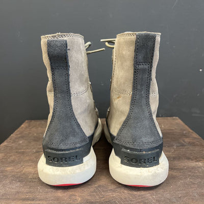 Sorel - Women's Explorer Joan Boot - MSRP comp $185: Grey/Green/Black-women-W7