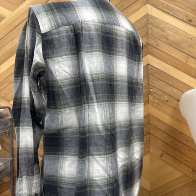 WindRiver - Men's Plaid Button-Down Shirt : Black/Grey/Green/White-men-MD