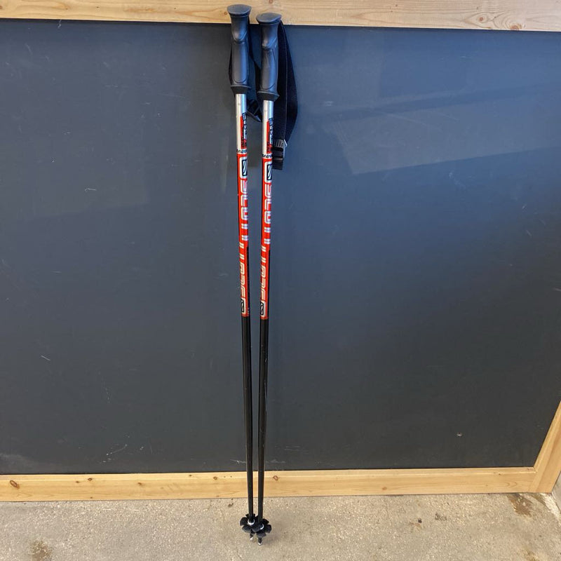 Scott - Division Series 2 Aluminum Downhill Ski Poles - MSRP comp $60: Black/Red--125cm