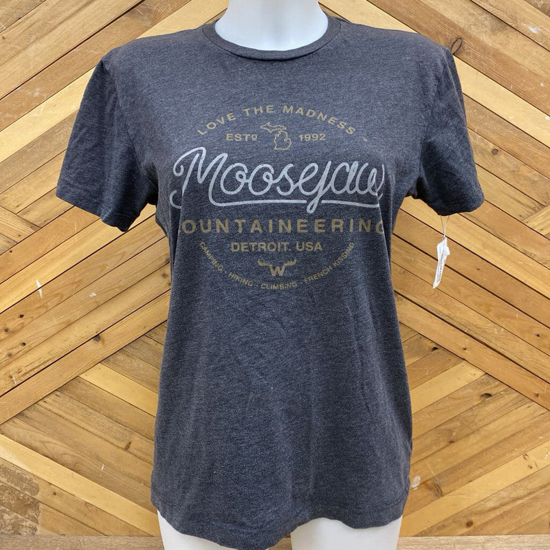 Moosejaw Mountaineering- Graphic T-Shirt: Gray-men-small