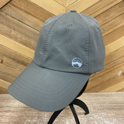 Wind River Outdoor Cap: green-unisex-