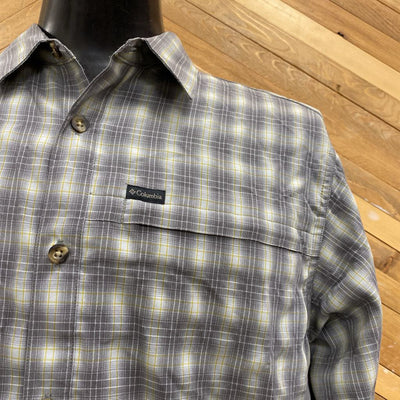 Columbia- Men's Plaid Button-Up Shirt- MSRP $75 : Gray-men-MD