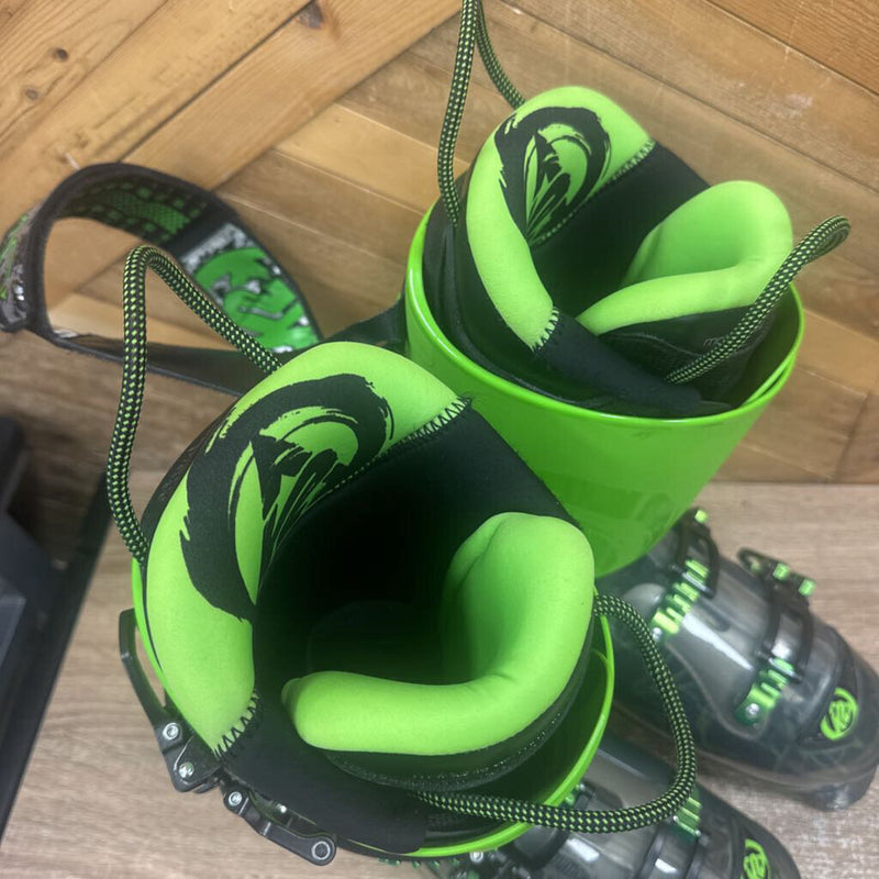 K2 - Pinnacle 110 Ski Boots - MSRP $1000: Green/Black/Clear-unisex-27/27.5