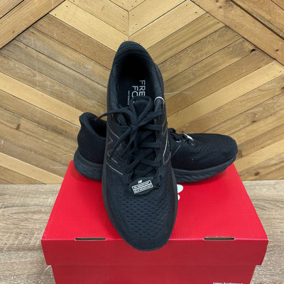 New Balance - Fresh Foam X EVOZ v3 SR Running Shoes - MSRP $140: Black-unisex-M10/W11.5