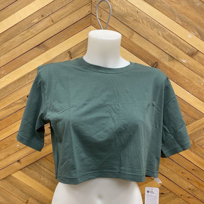 CRZ YOGA - Black Crop Tee - MSRP $38: Graphite Green-women-LG