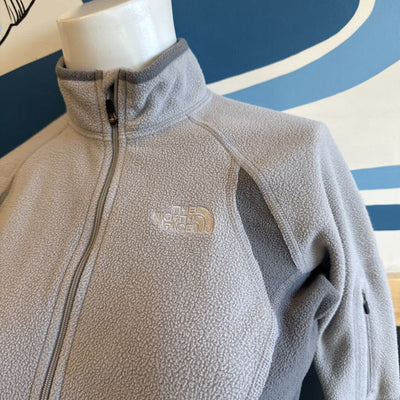 The North Face - Women's Fleece Sweater Full Zip - MSRP $119 : Gray-women-SM