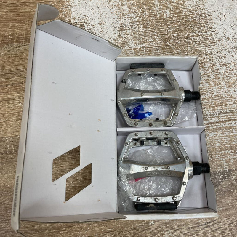 Snafu - Anorexic Pedal 100 SIL - MSRP $100: Silver-unisex-