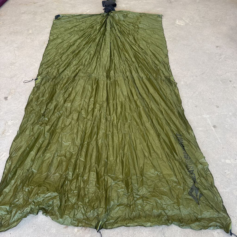 Sea to Summit -Jungle Hammock Tarp + Tarp Sleeve - MSRP compared $299: Green-unisex-