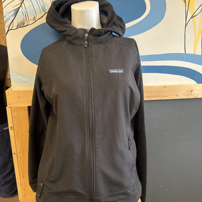 Patagonia - Women's Light Weight Soft Shell Hoody - MSRP compared $285: Black -women-MD