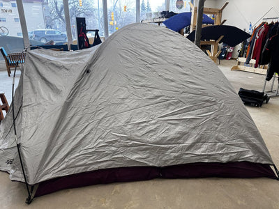 Priemer NorthTrail - 4 Person Square Dome Tent: White, Maroon, Grey --4 Person