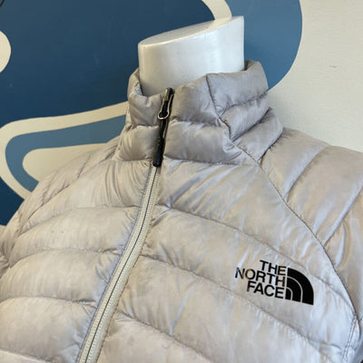 The North Face - Women's Tonnero Insulated Jacket - MSRP $199: Light Grey -women-SM