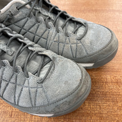 Oboz - Women's Jeannette Low Shoes - MSRP $140: Light Grey-Blue-women-W8.5