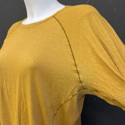 Arc'teryx - Women's Satoro SL Merino Crew Neck - MSRP $140: Brown-women-LG