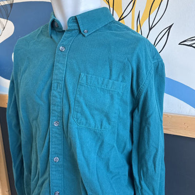 Eddie Bauer - Button down flannel- MSRP $99: Green -women-XL