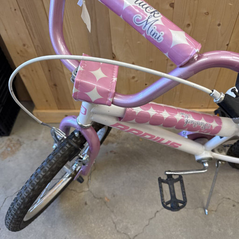 Radius - Starstruck Mini Kids Bike - MSRP $400: White/Pink--20"