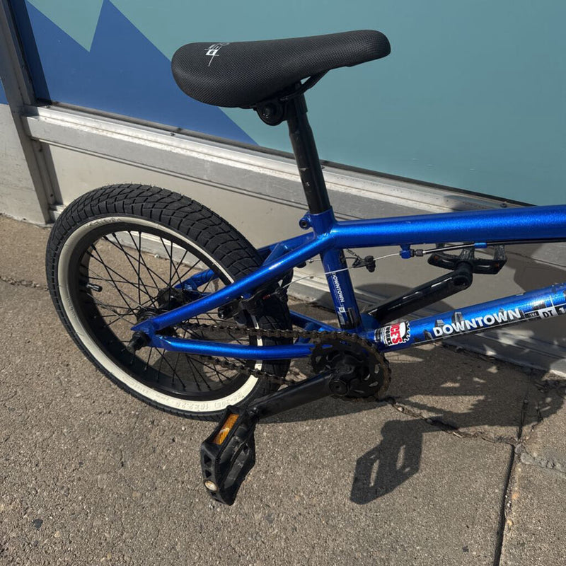 Haro - Downtown Kids Bikes - MSRP $350: Blue/Red--16"