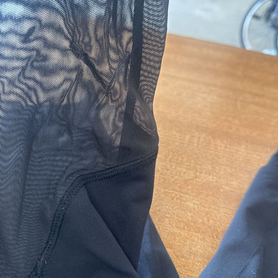 Lululemon - Women's Capris : Black-women-4