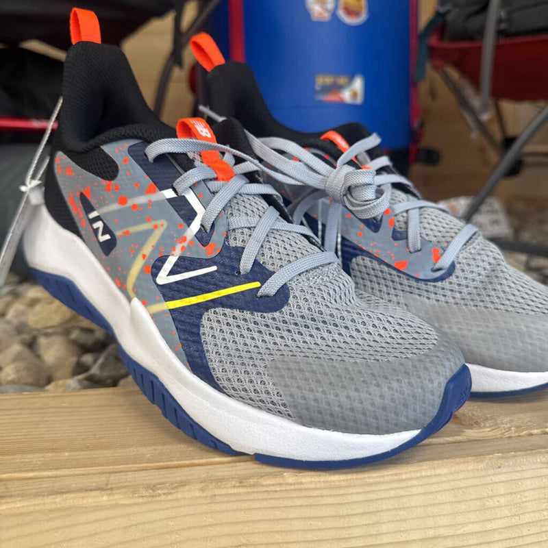 New Balance - Kids Rave Run v2 Running Shoes - MSRP $75: Grey/Navy/Orange-children-5.5Y - Wide